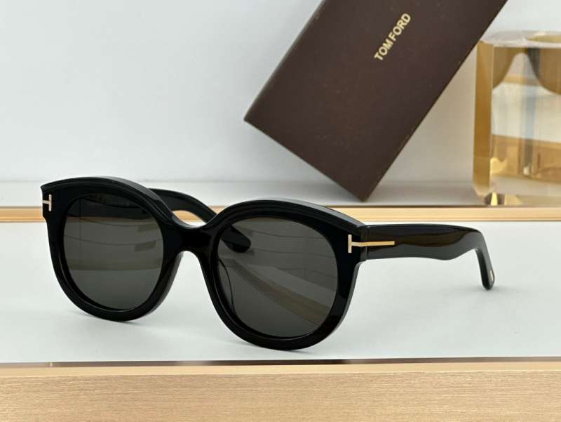 Picture of Tom Ford Sunglasses _SKUfw55560933fw